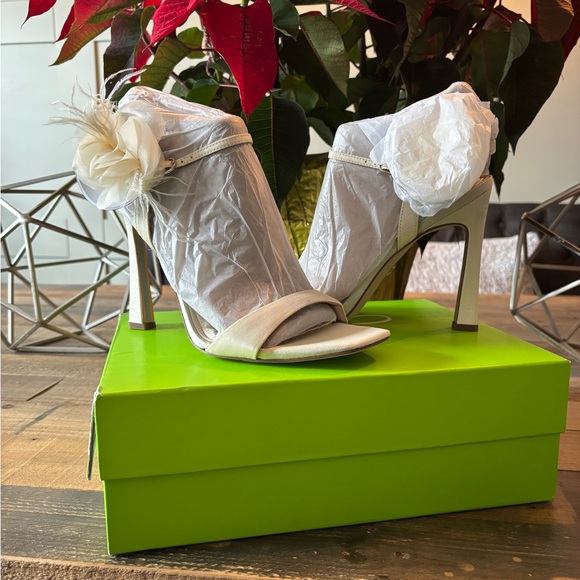 NIB Sam Edelman dressy heels - Picture 2 of 13